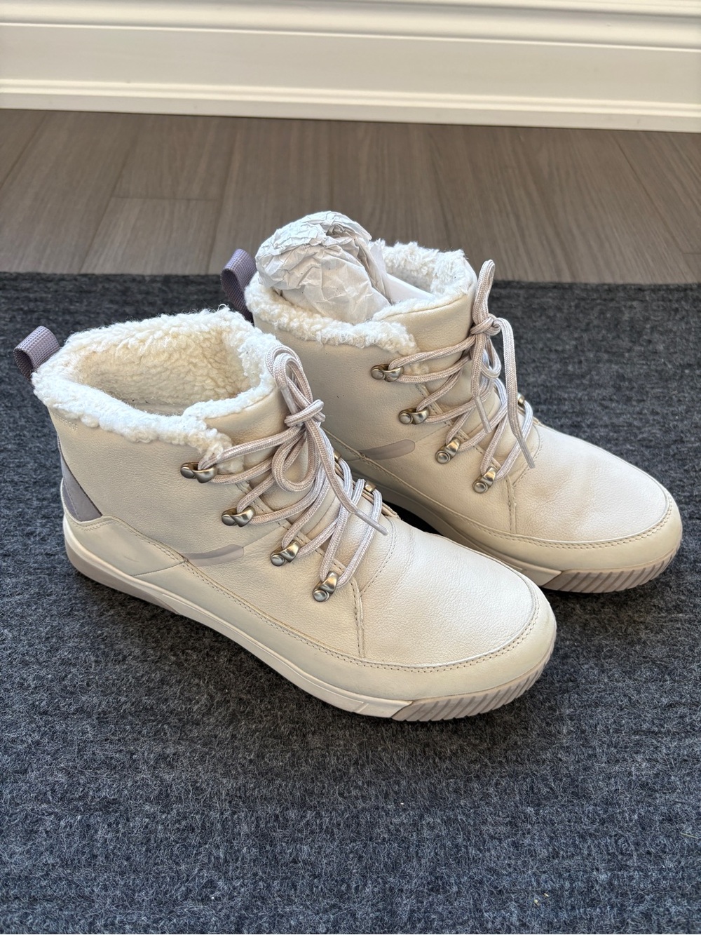 North Face - Women's Cream Sierra Lace-Up Ankle Boots (size 10)